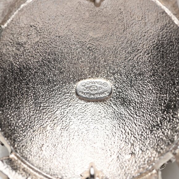 Vintage Chanel Logo Catwalk Chain Belt Floral 2005 NWOT - Picture 13 of 14